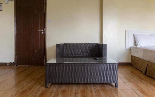 Cool Luxurious Studios