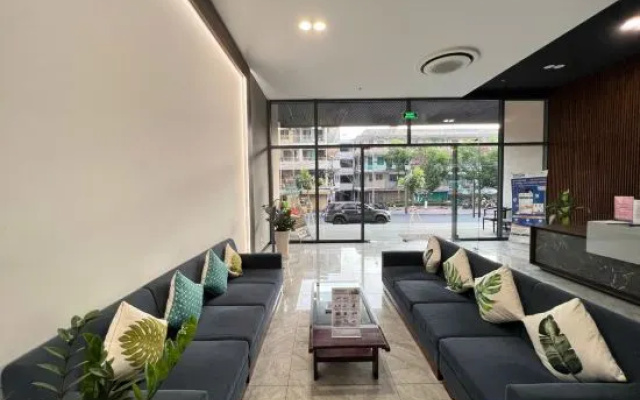 Triostay Vinh Hoi Apartment - Skyline City Views – Lobby – Ho Chi Minh City
