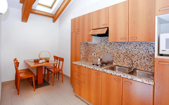 Aparthotel Englovacanze