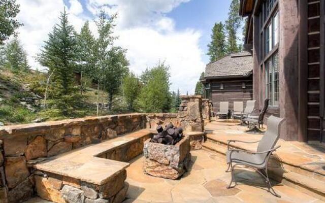 Ski Bridge Lodge by Pinnacle Lodging