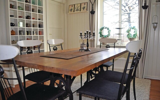 Nice Home in Mellerud With 2 Bedrooms