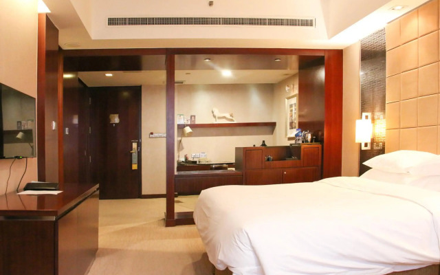 Crowne Plaza Yantai Seaview by IHG