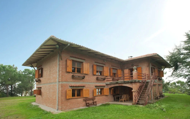 Exquisite Villa in Cesena With Sauna