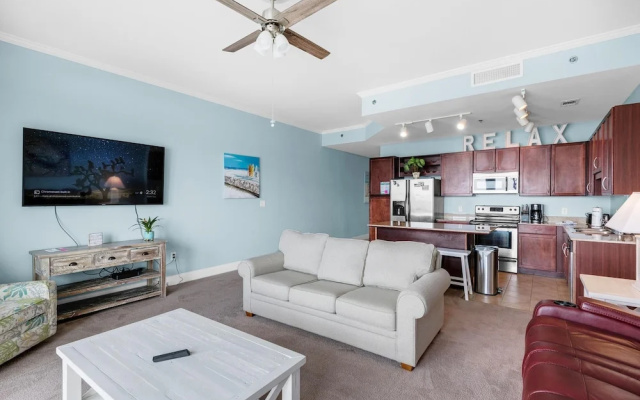 Laketown Wharf 2118