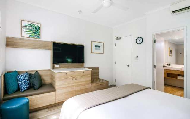 Mantra PortSea