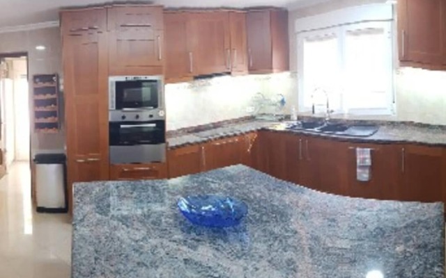 Large Luxurious Villa Urb La Escuera Private Pool
