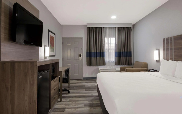 Quality Inn near Casinos and Convention Center