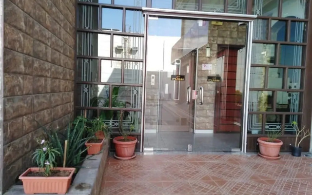 Amana Alfakhera furnished unit 2