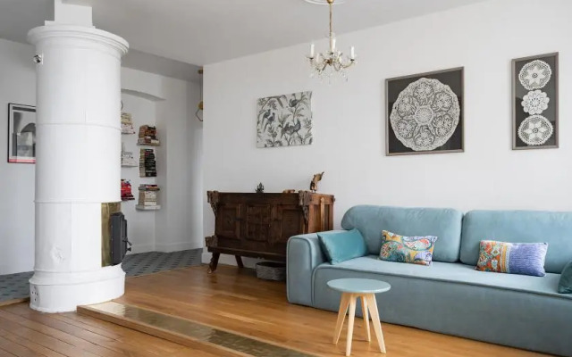 APARTURA (АПАРТУРА) на переулке Мытнинский 10