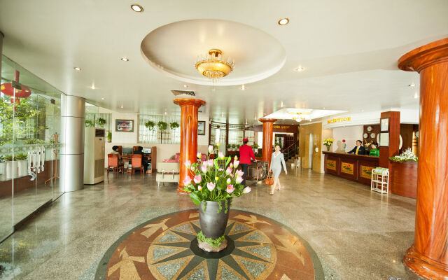 Muong Thanh Vinh Hotel