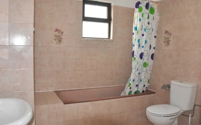 Spacious Holiday Home in Vilamoura With Private Pool