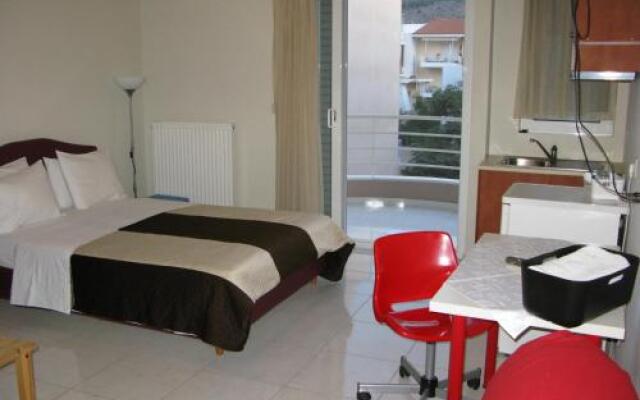 Alexander Rooms