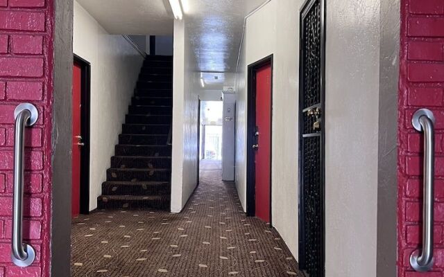 Miller Hotel
