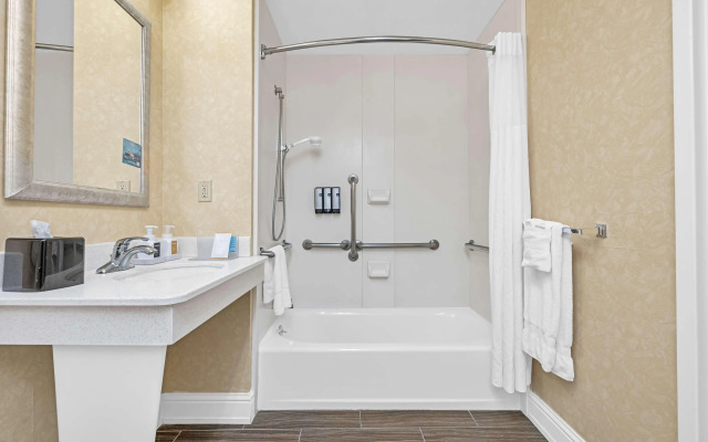 Sonesta Essential Vacaville - Napa Valley