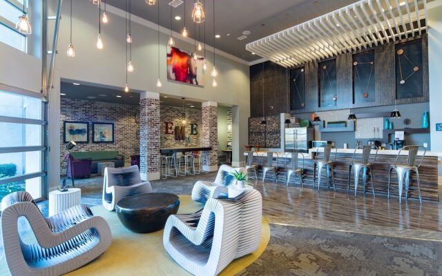WanderJaunt - Luxe Tempe Apartments