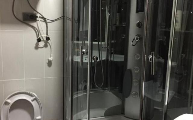 Apartment on Parnavaz Mepe Street