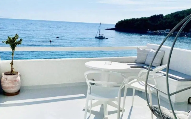 Geo & Art Boutique Hotel