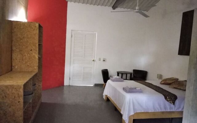 Tuanis B&B Tamarindo