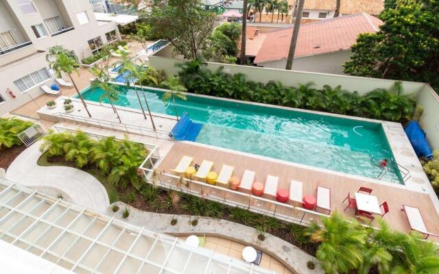 Flat acolhedor no Setor Bueno - TH0903