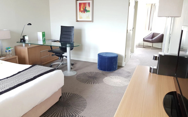 Holiday Inn Parramatta by IHG