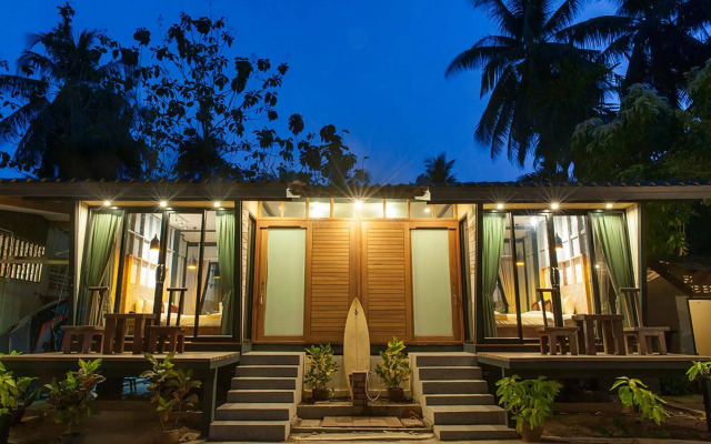 Sichon Cabana Beach Resort