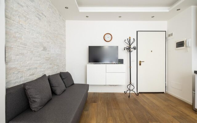 XVI Charm Apartment by Wonderful Italy