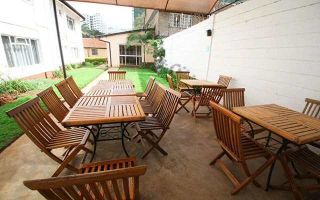 Stay.Plus Hurlingham B&B Suite