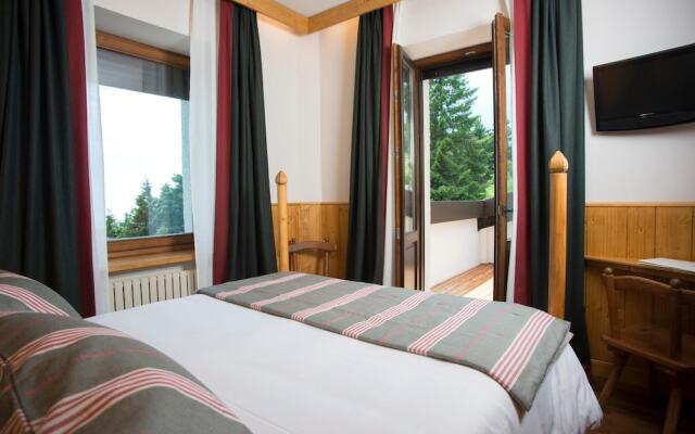 Albergo Ristorante Bucaneve