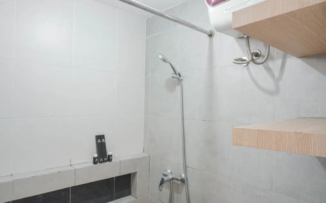 Fully Furnished With Elegant Design 2Br Bassura City Apartment