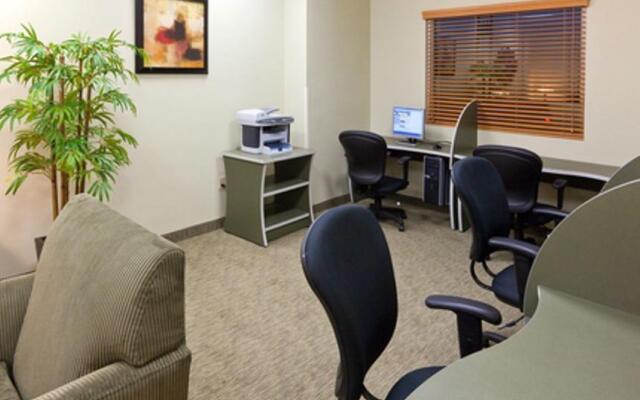 Holiday Inn Express And Suites Monterrey Aeropuerto