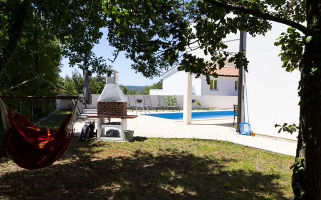 Holiday Home Villa Alisa
