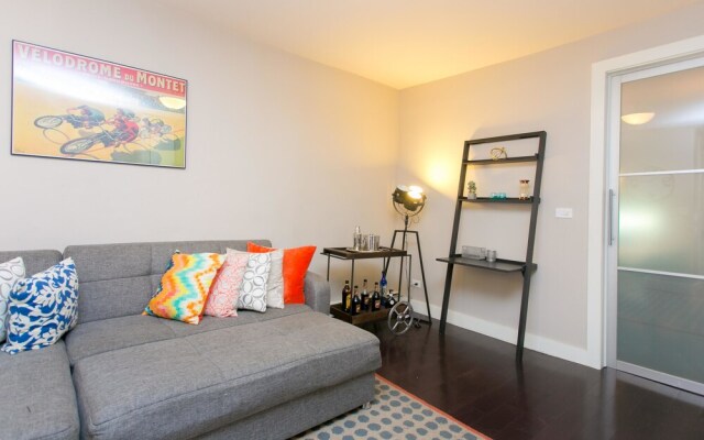 NY053 3 Bedroom Apartment By Senstay