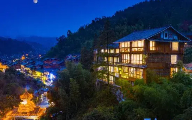 seclusion Hotel(Liping Zhaoxing store