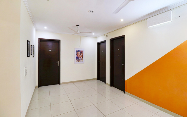 FabHotel Rivlet Premium