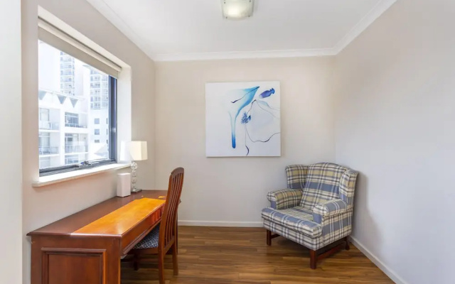 Perth West End Apartment 406 – Guest Rooms – Perth