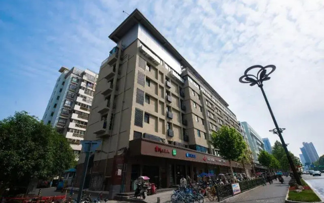 HanTing Hotel (Hefei Guogou Plaza)
