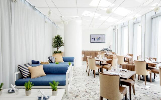 EXchange Hotel Vancouver