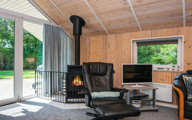 8 Person Holiday Home in Oksbol