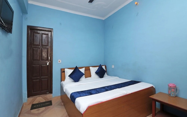 OYO 13922 Hill View 2BHK Kempty Fall