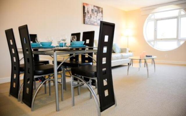 Heaven on Washington Furnished Apartments - Heart of the City