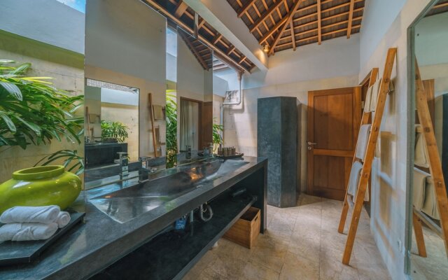 Villa Teman-Luxury 4BR Villa in Seminyak