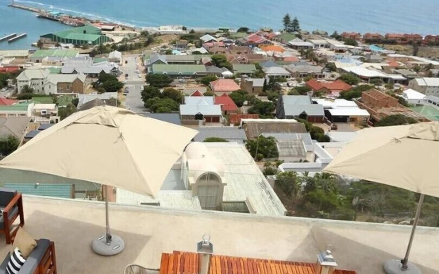 The Lookout Guest House