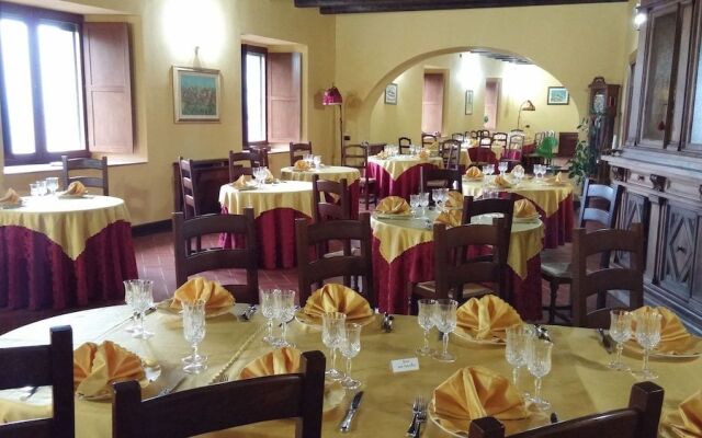 Il Castello Dei Principi Sanseverino