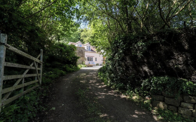 Spring Cottage