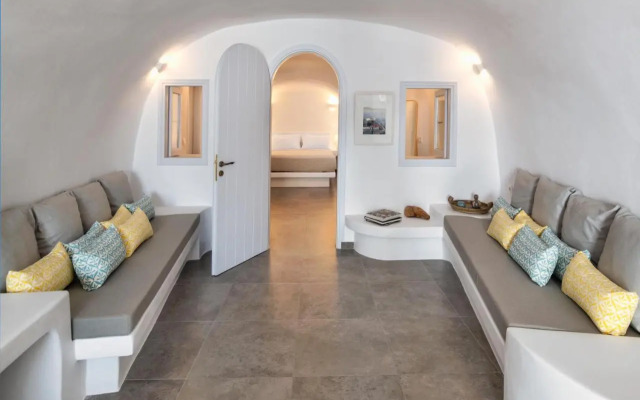 Great Vacation Cave House I