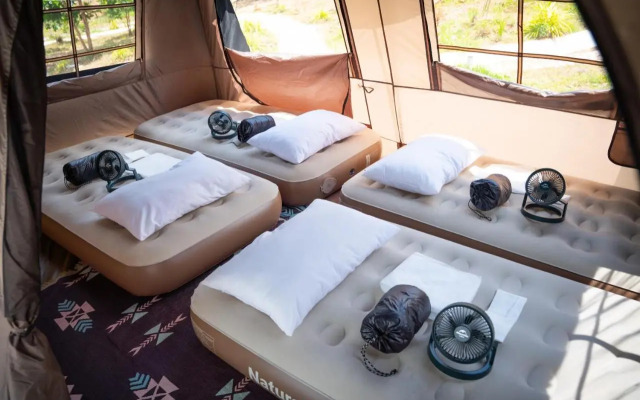 Camp Lù Yīng