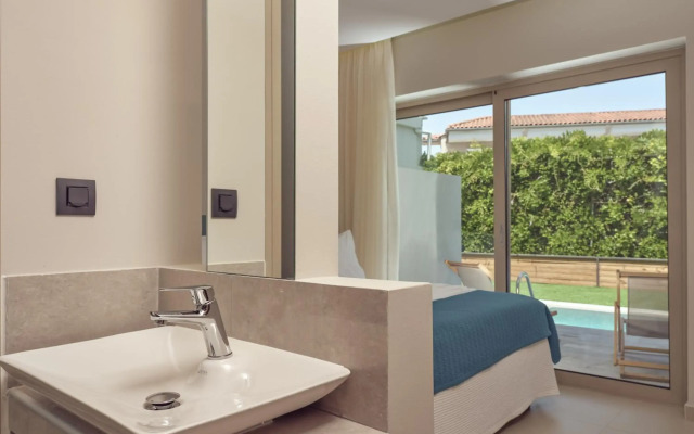 Azure Resort & Spa