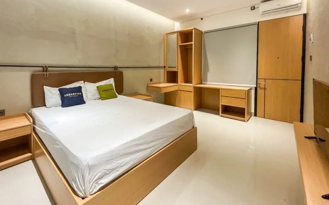 Urbanview Tigatuju Living Blitar