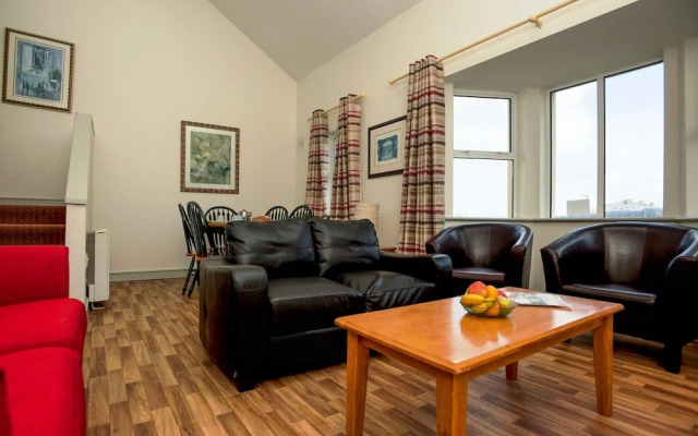Spanish Cove Holiday Home Sleeps 5