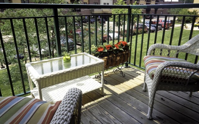 43rd St Apartments by Minnehaha Lofts